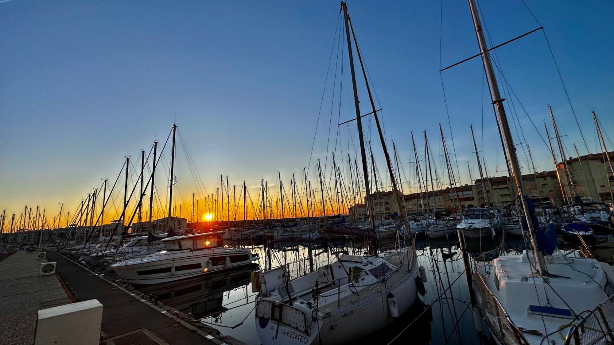 Votre pied à terre entre mer et montagne Le Barcarès Esterno foto